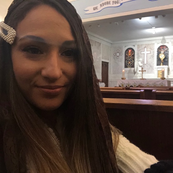 Meet your Posher, Nicolette - Picture 1 of 1